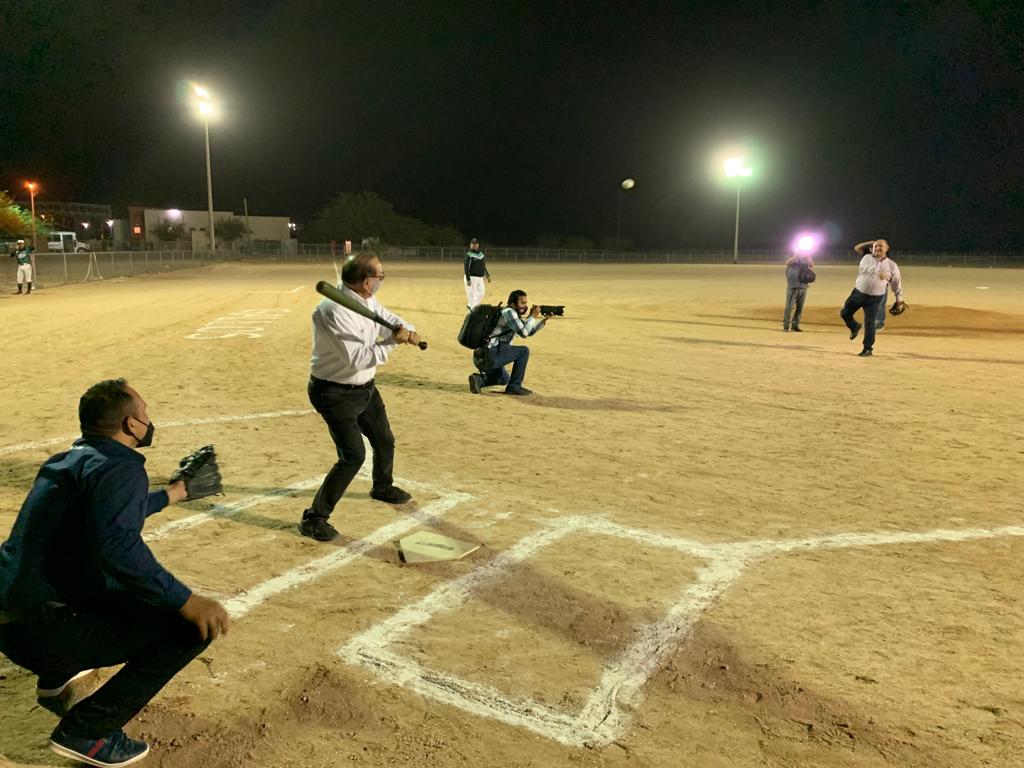 Inauguran campo de béisbol y alumbrado en la UT de San Luis Río Colorado. La Primera Noticias
